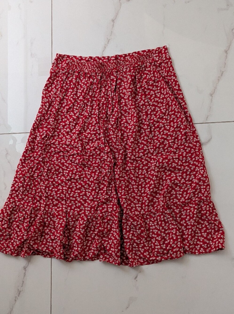 Women’s Red Floral High-Low Tiered Skirt